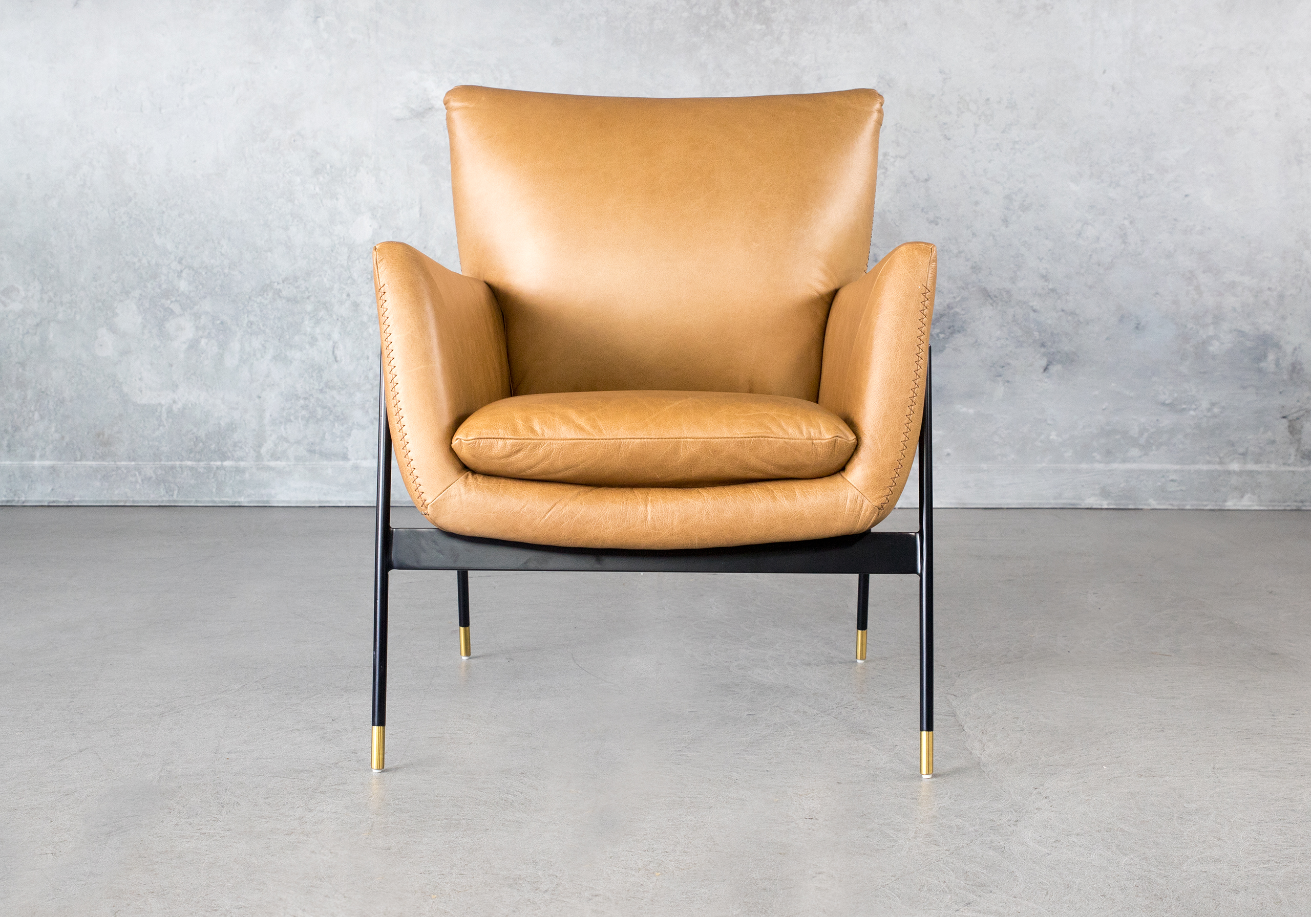 Draper chair in leather, Front