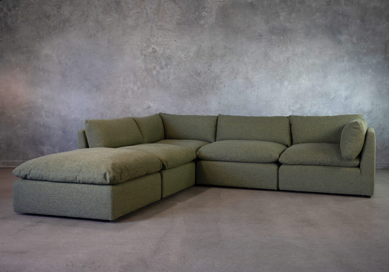 Esha Sectional in Green, Angle