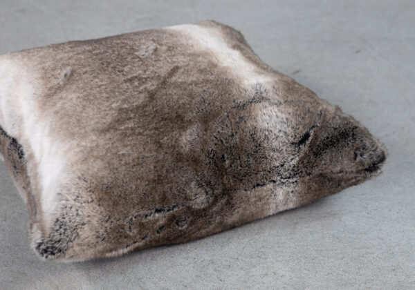 Faux-Fur-Pillow-Brown-2