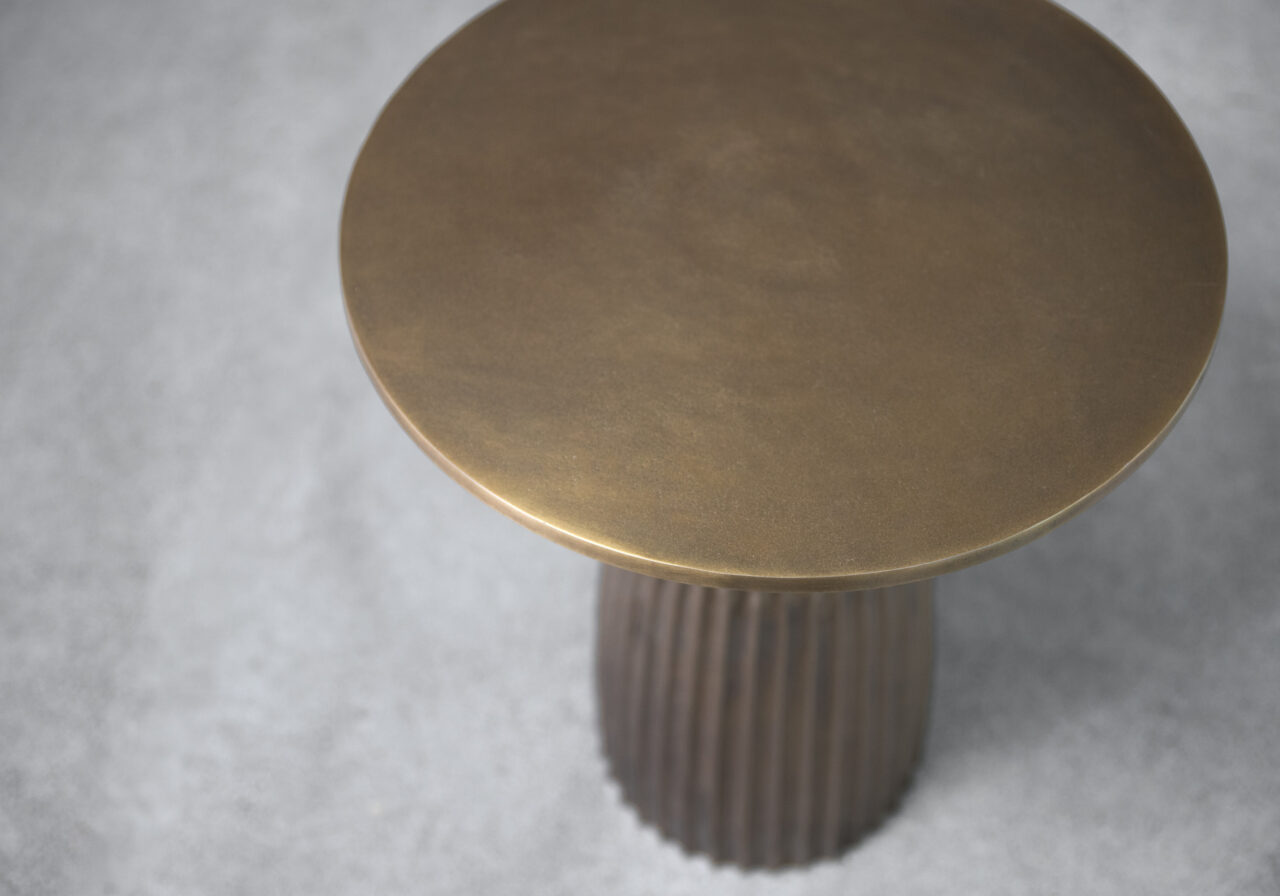 Amilla-End-Table