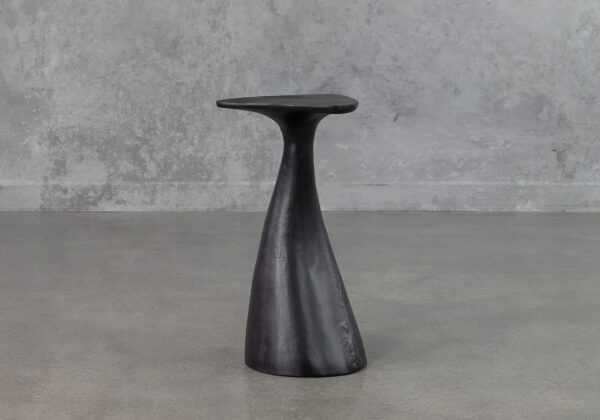 Dario Black End Table - Angle