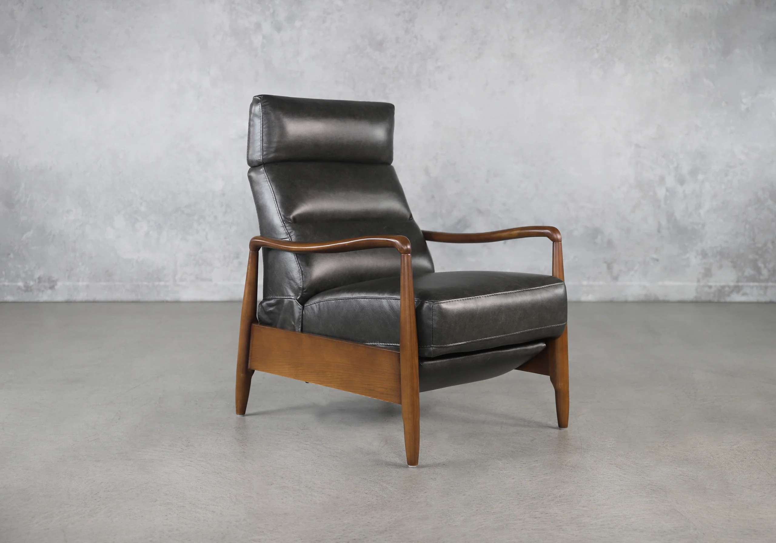 Hanford-Chair-Black-Angle