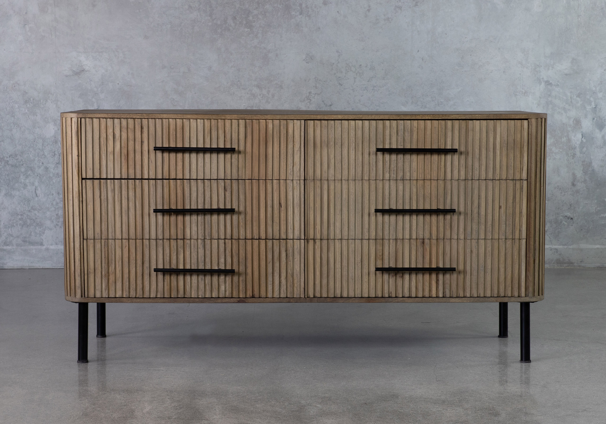 Paylor-Dresser-Front