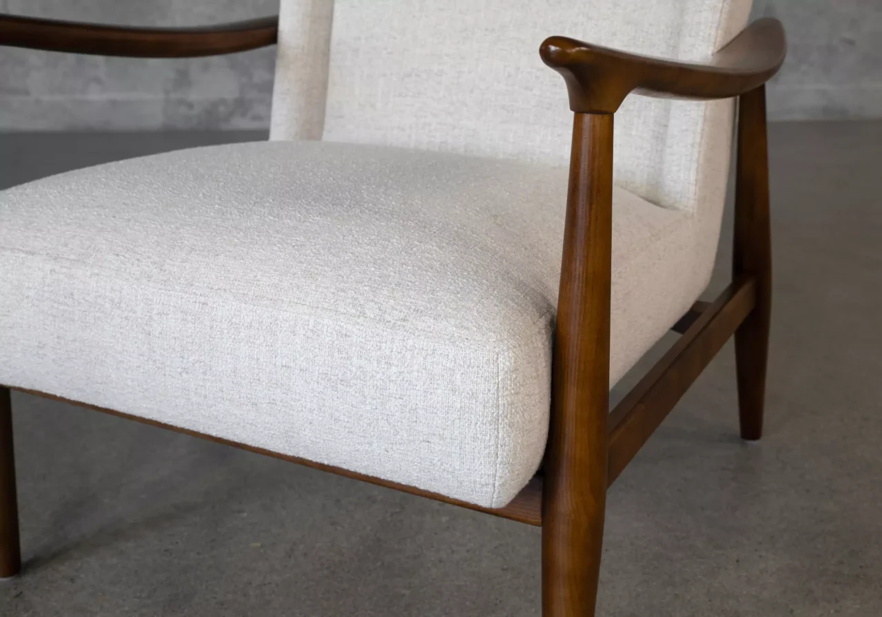 clifton-wheat-accent-chair-details