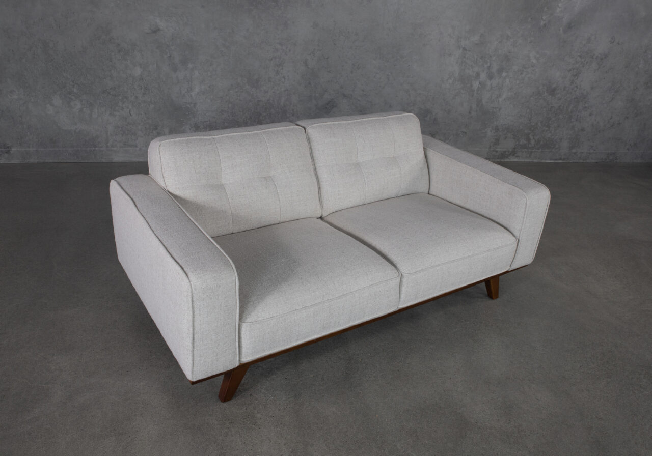 Dalkin Wheat Loveseat