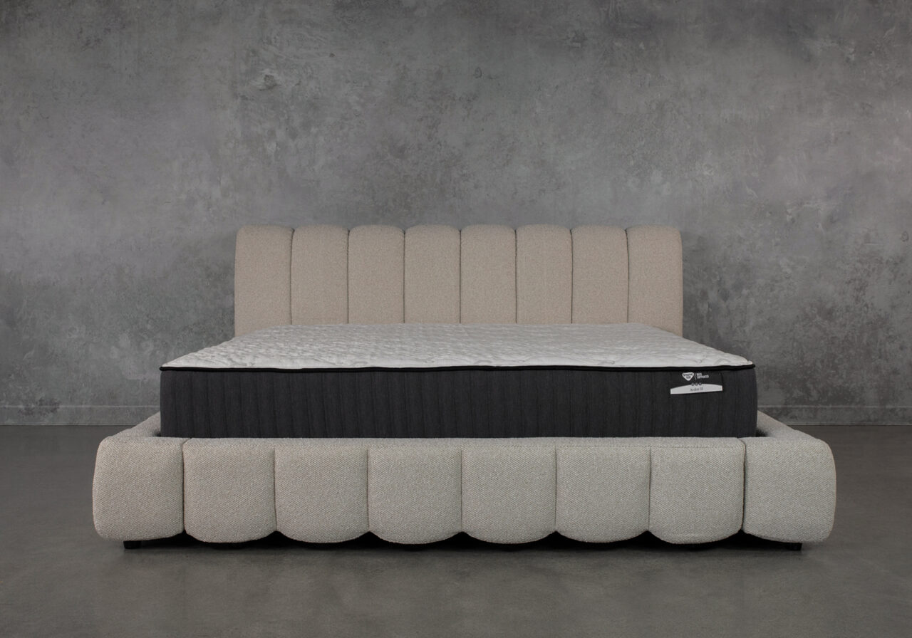 Scallop Bed - Mattress - Front