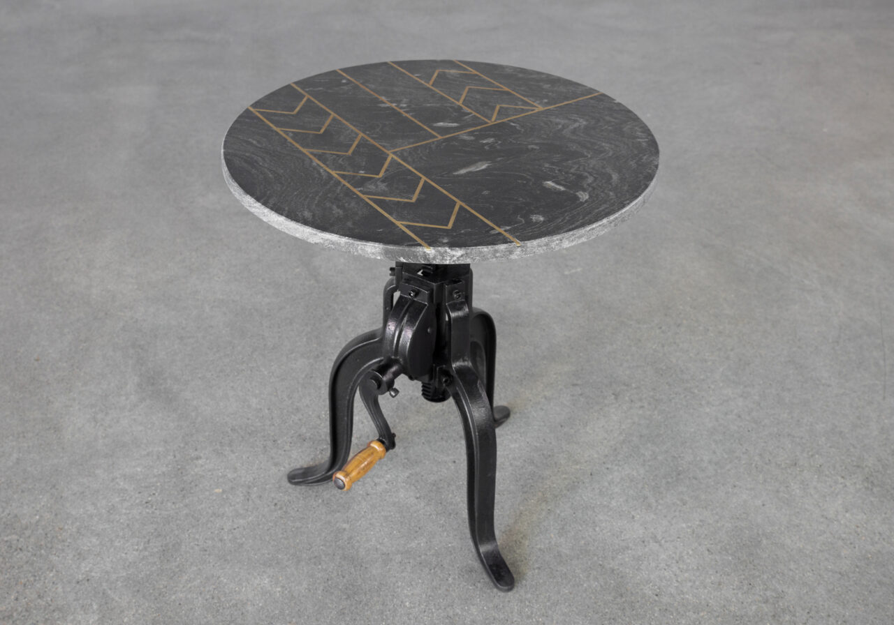 Adjust-Round-End-Table-Top