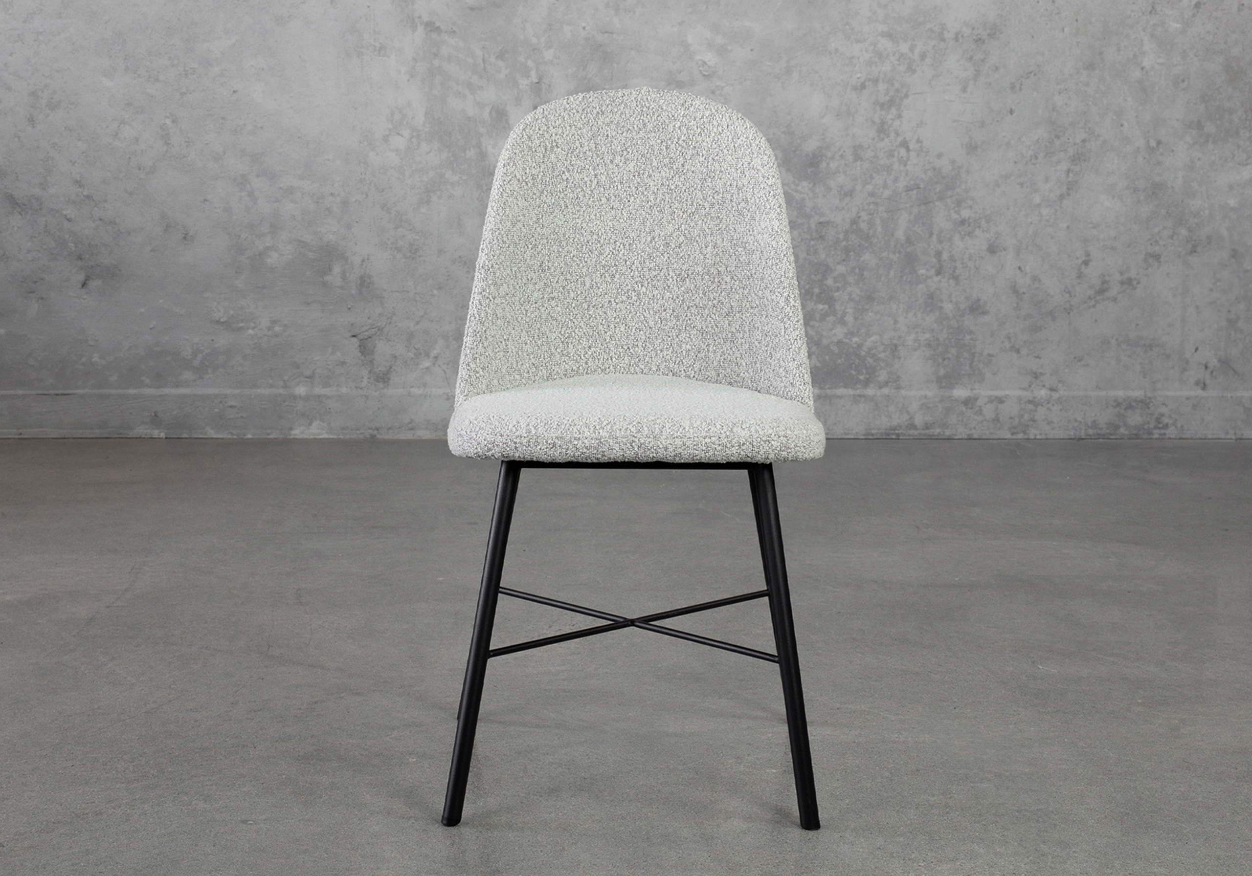 Lulu-Chair-BeigeBK - Front